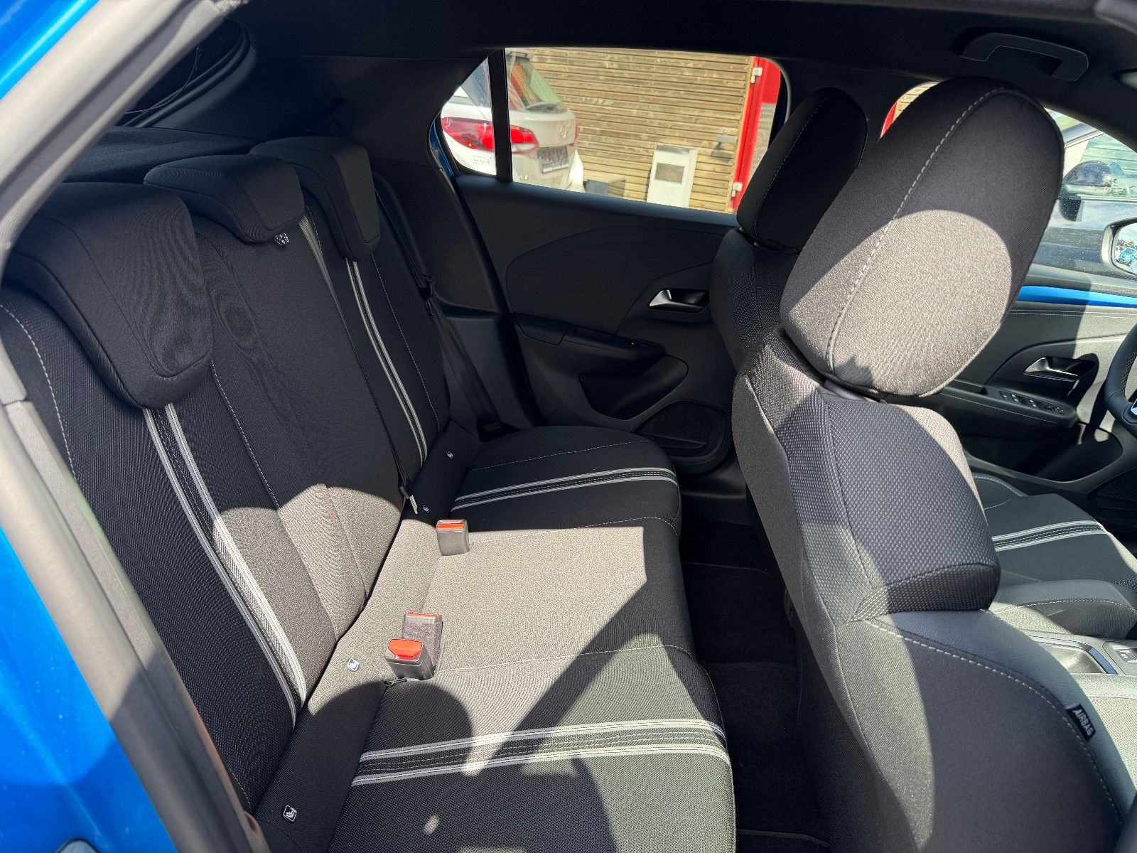 Fahrzeugabbildung Opel Corsa F Yes MildHybrid 107Kw 6e-DCT