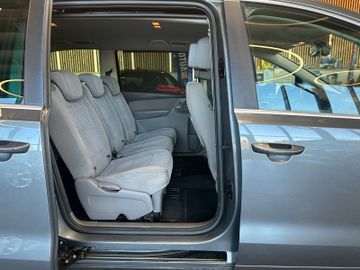 Seat Alhambra *7Sitzer*AHK*TEMPO*NAVI*2-Zonen*