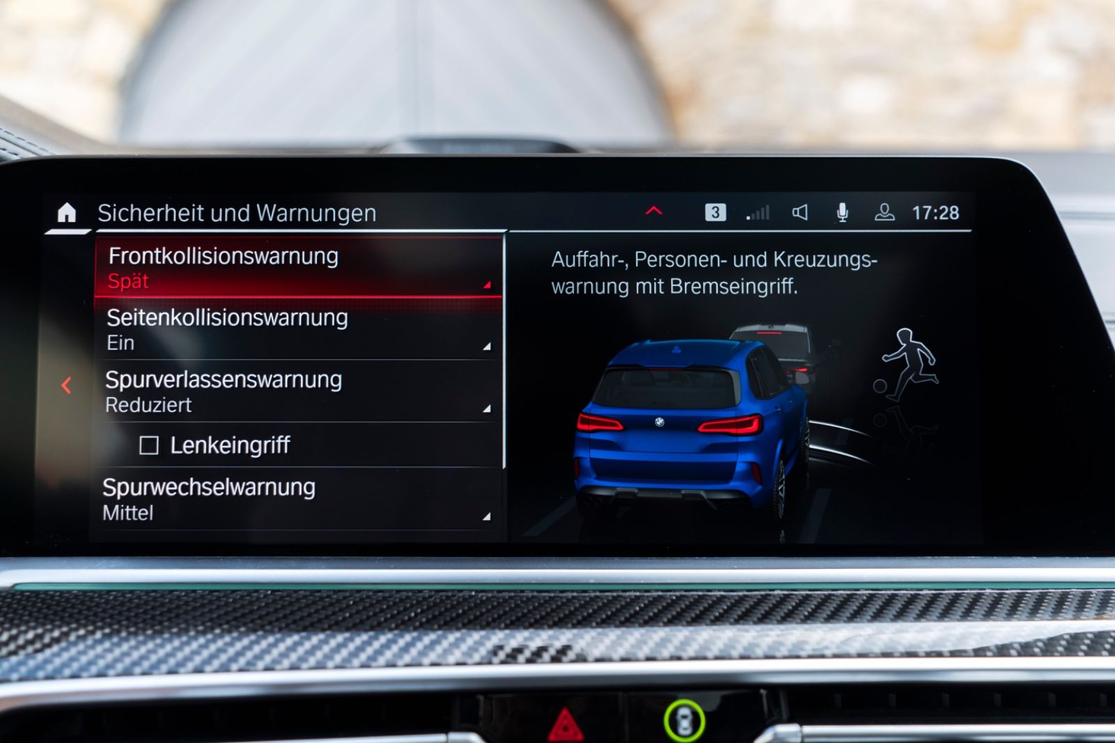 Fahrzeugabbildung BMW X5 M Competition B&W LASER HUD 360° PANO ACC