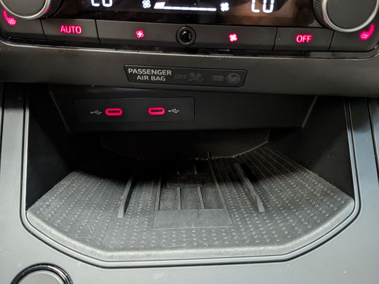 Fahrzeugabbildung SEAT Arona 1.5 TSI FR Black Editio*ACC*KAMERA*LED*18"