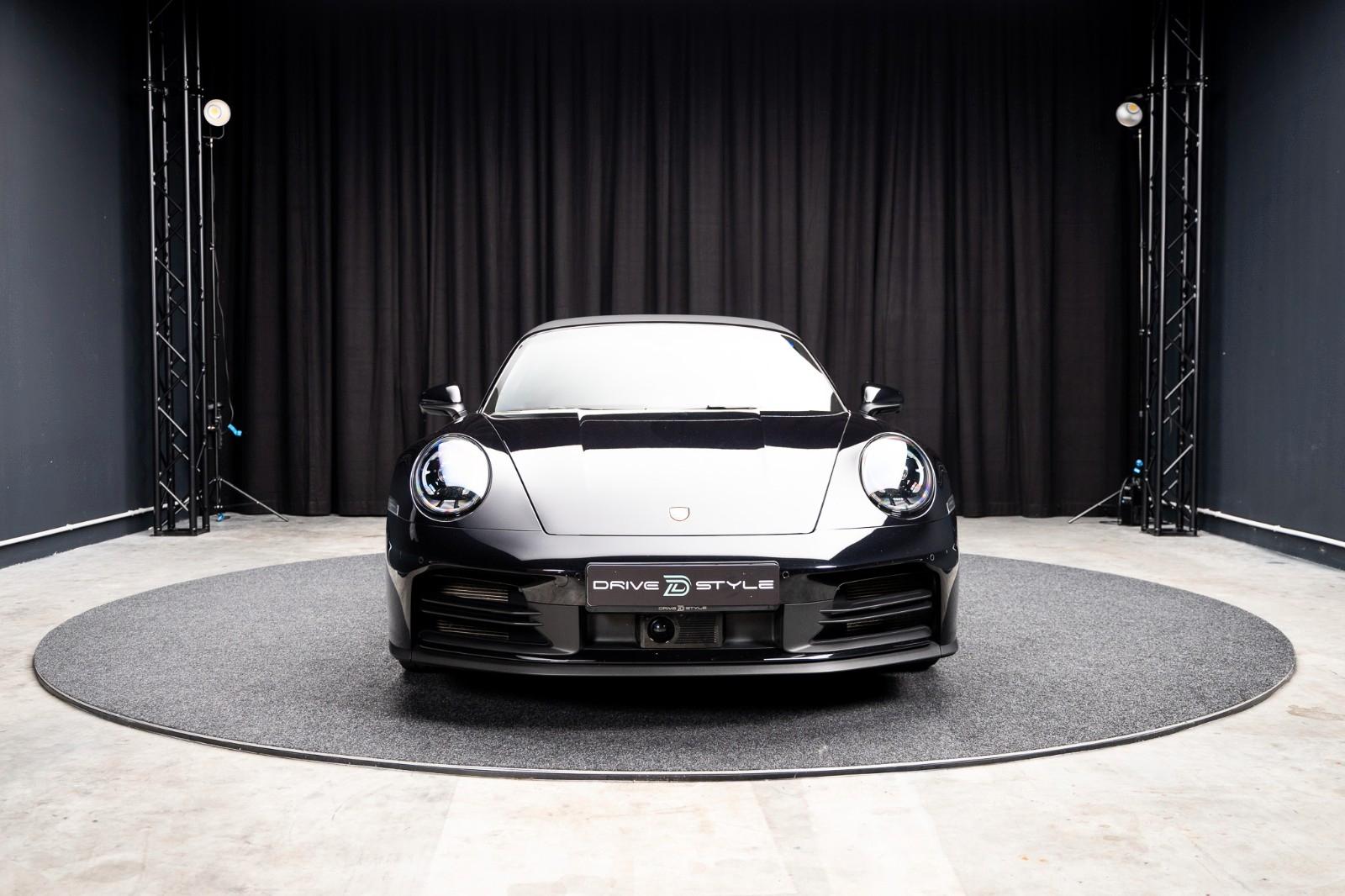 Porsche 992 Carrera Cabrio +. PDK + BOSE + 2. Radsatz