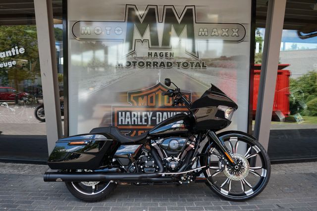 Harley-Davidson Road Glide FLTRX 117 mit 26" Vorderrad JEKILL