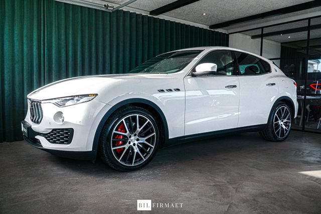 Maserati Levante S PANO/ACC/MEMORY//LANE/21"/CARPLAY