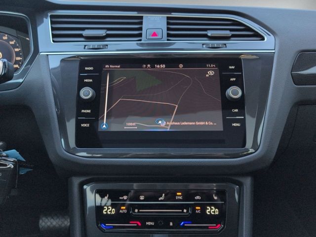 Tiguan 2.0 TDI DSG Elegance ALLRAD+PANO+STAHZ.+A