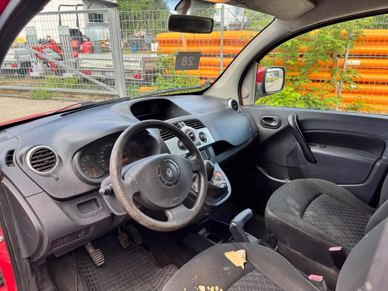 Renault Kangoo 2013 — photo 14