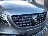 Mercedes-Benz V 300 d Aut. AMG / BRABUS AVANTGARDE lang 