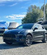 Porsche Macan 2.0 TFSI  21 Zoll Panoramadach - Porsche Gebrauchtwagen von 2017