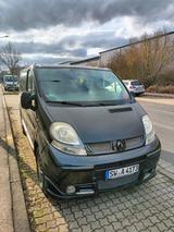 Renault aTrafic II Bus 2.5 dCI 135/99 - gebrauchte Renault Trafic aus dem Jahr 2005