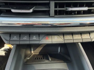 Skoda Enyaq 85 Loft+WP+AHK+LED+NAVi+Batt.-Zertifikat