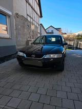 Opel Vectra B ** 1800 bei Abholung bis Fre... - gebrauchte Opel Vectra aus dem Jahr 2000