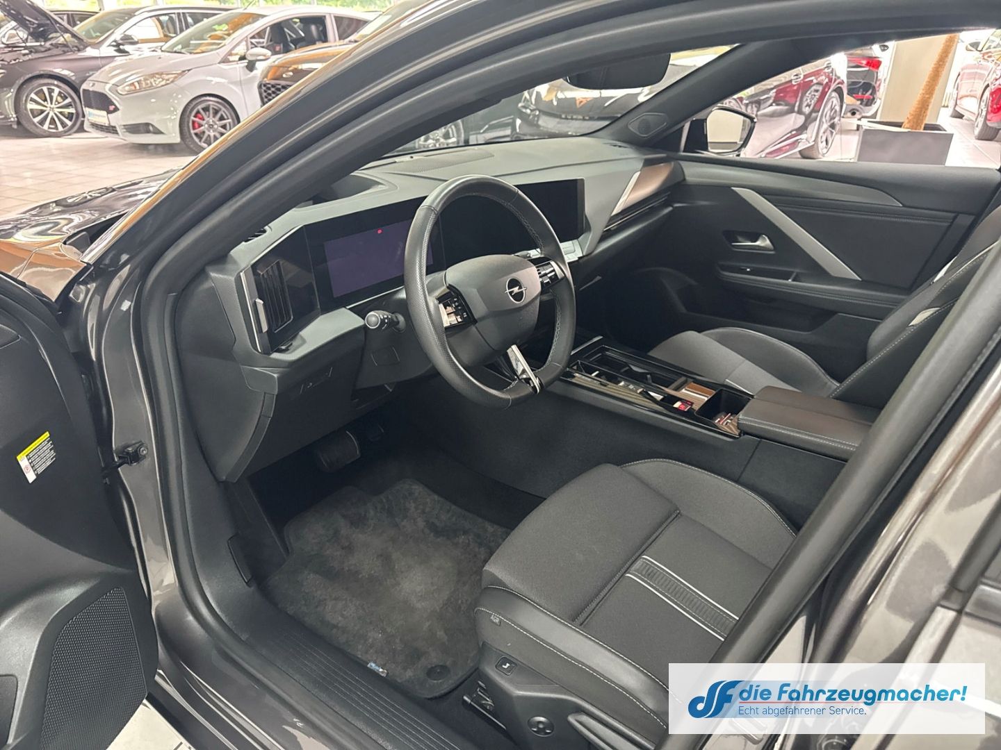 Fahrzeugabbildung Opel Astra L Sports Tourer GS HUD El. Panodach Navi D
