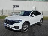 Volkswagen Touareg 3.0 V6 TDI 210kW 4MOTION Tiptronic - - Volkswagen Touareg: 3.2