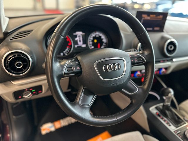 MYAUTOCENTER – Gebraucht- und Jahreswagen mit Werkstattservice in Pfaffenhofen Audi A3 attraction *Panorama*Klima*Freisprech*Xenon*