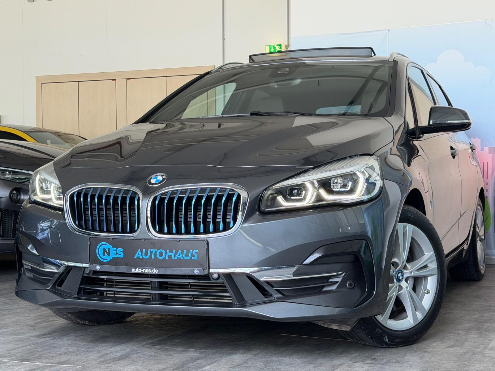 BMW 225 XE*LUXURY*PANO*LEDER*KAM*HARMAN*MEMORY*KEY*