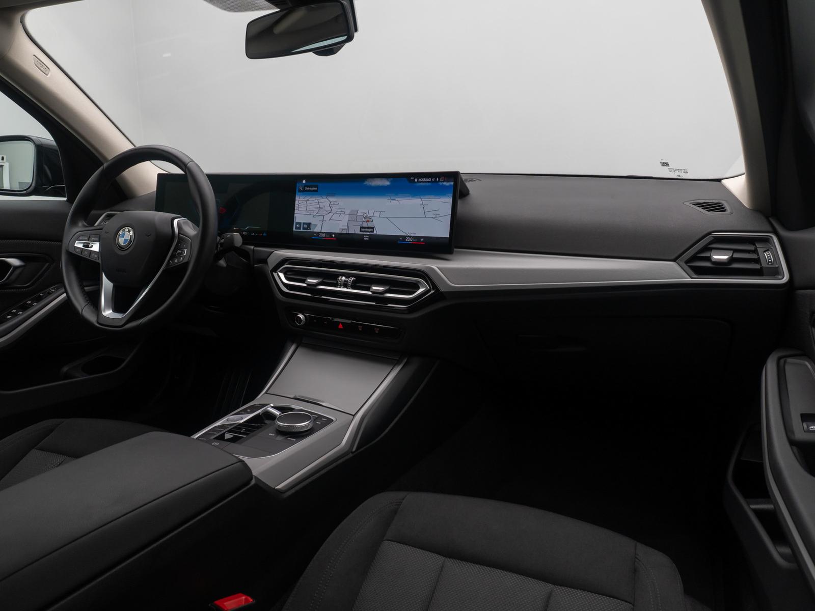 BMW 318i GeschwindigReg DAB PDC Widscreen Cockpit+
