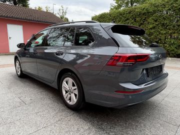 Volkswagen Golf - 11