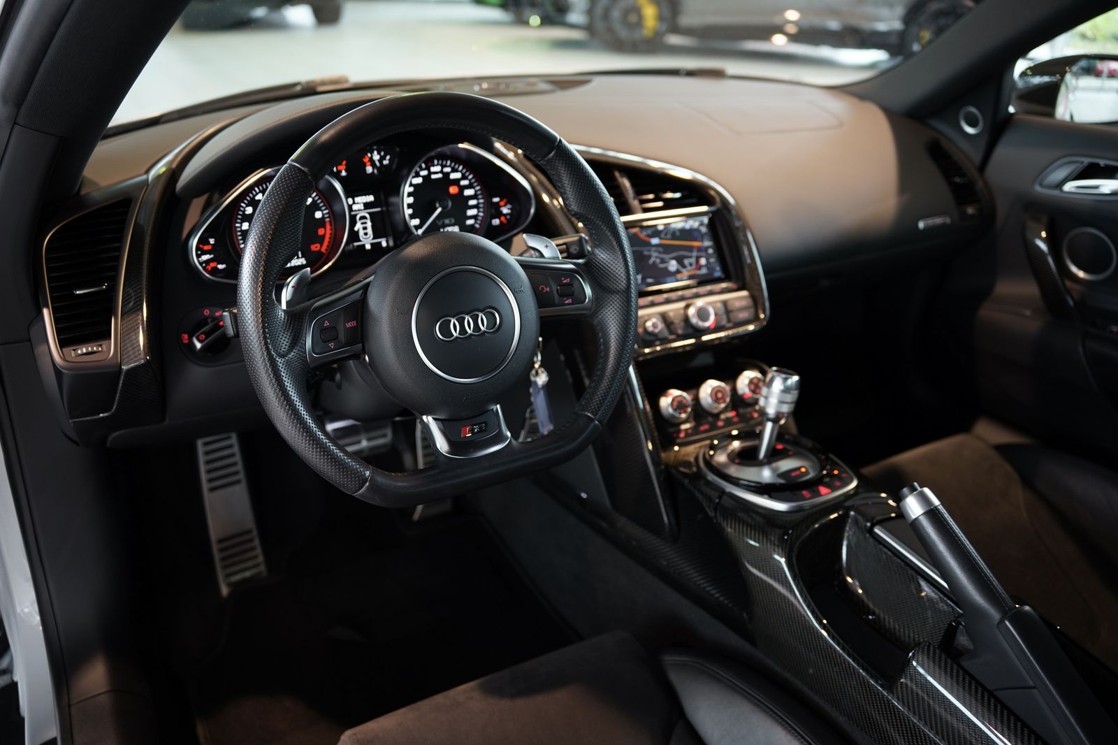 Audi R8