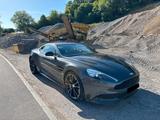 Aston Martin Vanquish 6.0 *B&O*Carbondach*Mwst.* - scheckheftgepflegte Aston Martin Vanquish