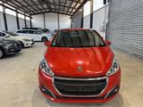 Peugeot 208 Access Klima PDC Euro 5 - Peugeot 208: Access