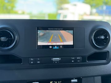 Mercedes Sprinter - 11