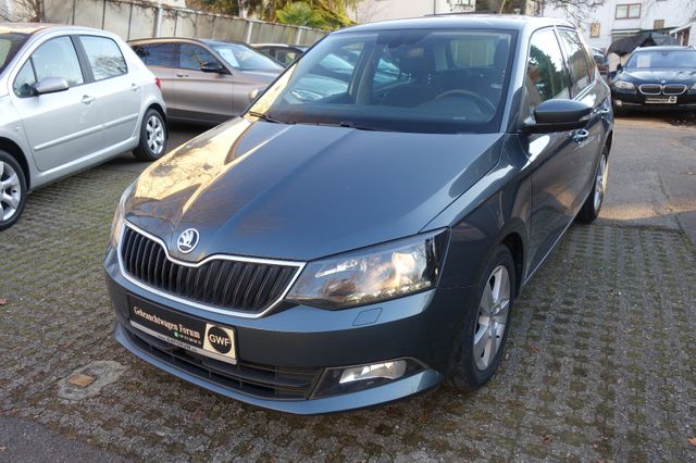 Skoda Fabia Ambition DSG NAVI PTS ALU TEMPOMAT