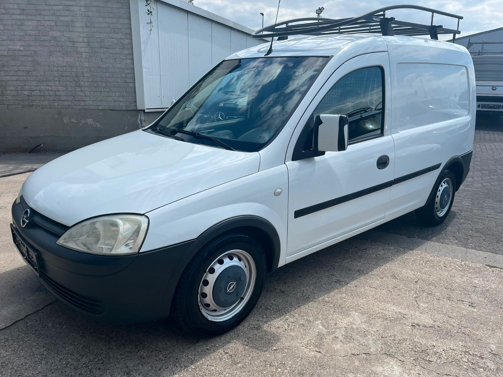 Opel Combo*KASTEN*AHK*DACHTRÄGER*2-Sitzer