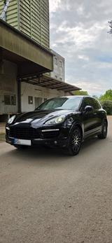 Porsche Cayenne Turbo Turbo - Porsche Cayenne aus 2011: Turbo