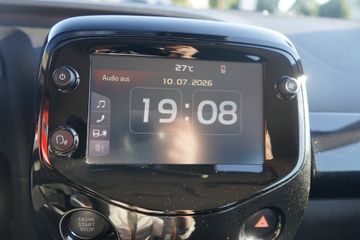 Toyota Aygo (X) - 12