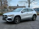 Mercedes-Benz GLA 220 d SERVICE + TÜV NEU*EXTRAS+1.Hd! - Mercedes-Benz GLA 220 Kombi Gebrauchtwagen
