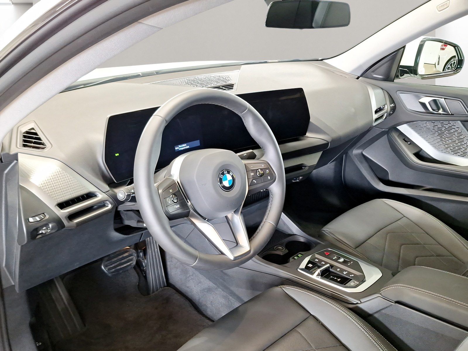 BMW 220 Gran Coupé - Bild 4