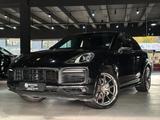 Porsche Cayenne Coupe *Leichtbau*Carbon*Chrono*SoftClose - Porsche Cayenne: Sportwagen