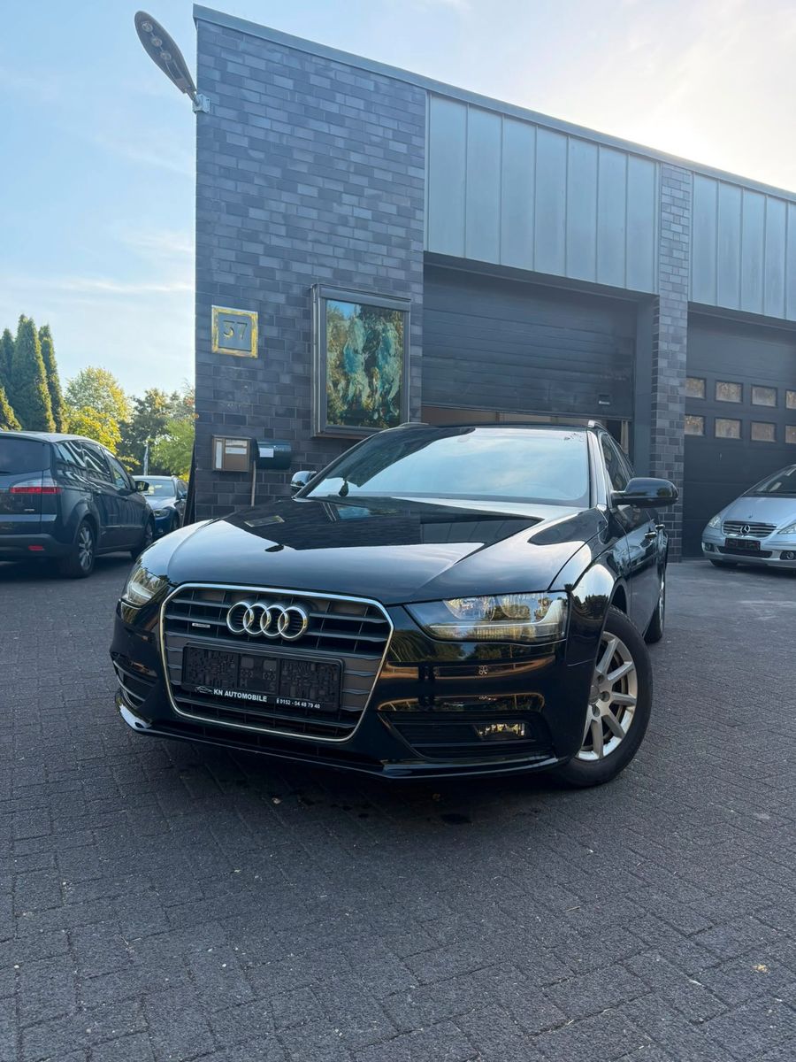 Audi Audi A4 Avant Attraction quattro