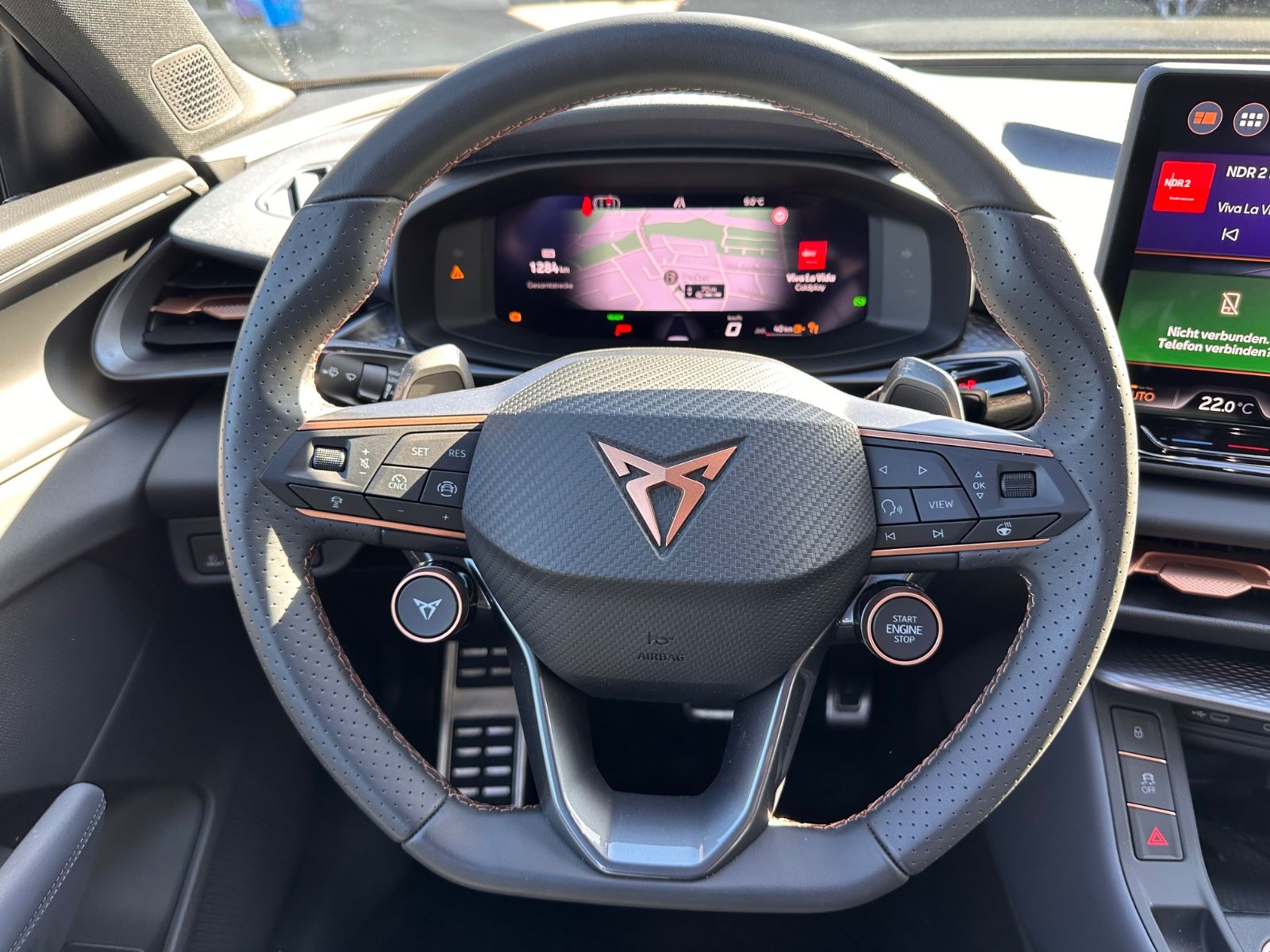 Fahrzeugabbildung CUPRA Terramar 1.5 eTSI DSG AHK/Navi/ACC/LED/SHZG/GJR