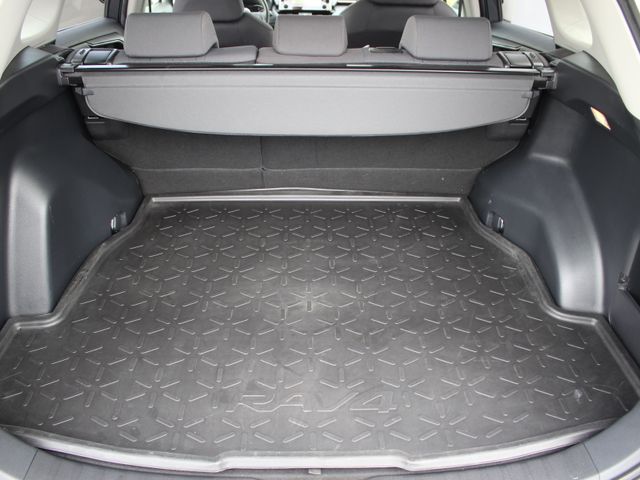 RAV4 4x2 Club Technik-P.*Navi*AHK