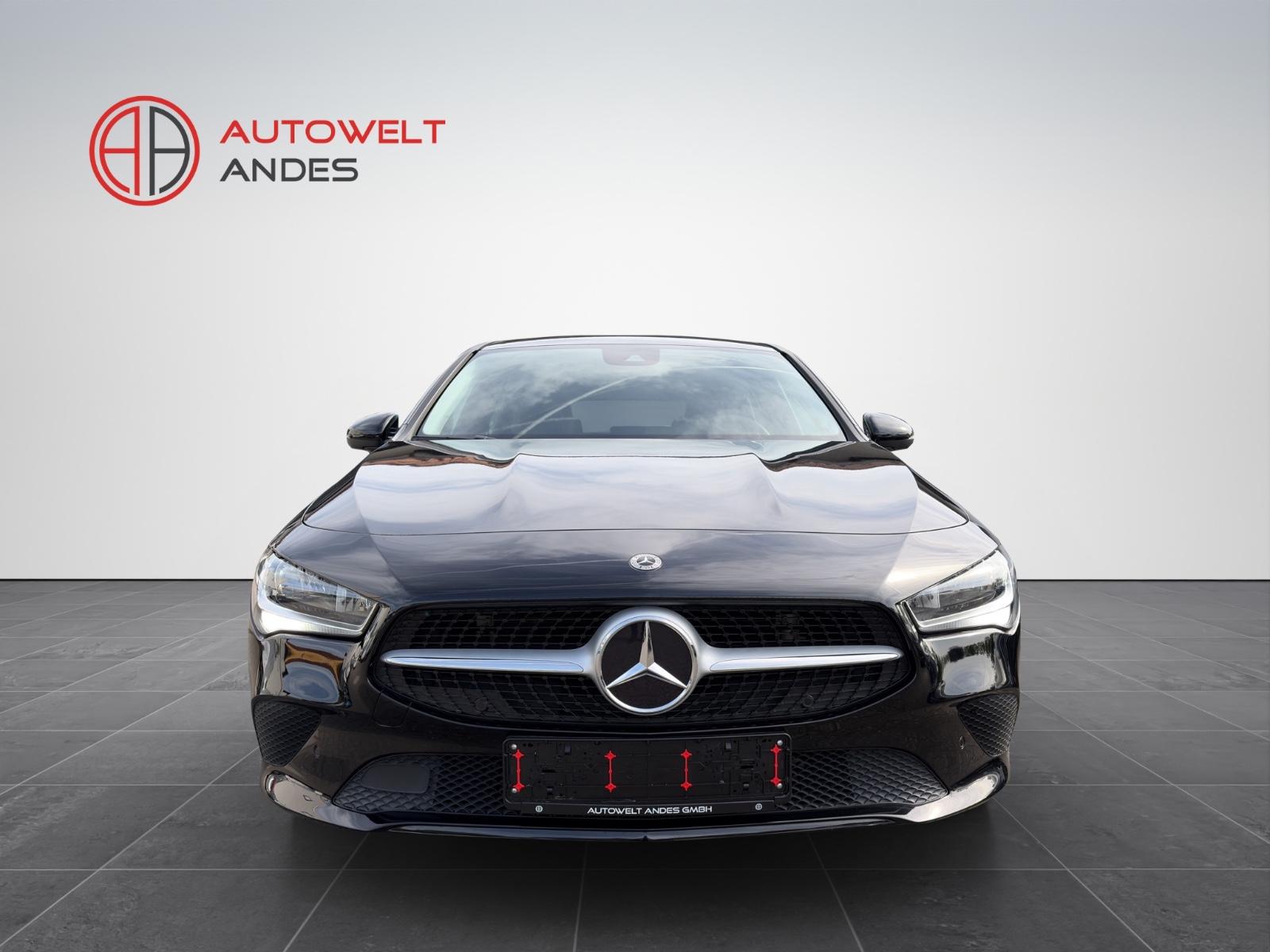 Mercedes-Benz CLA Shooting Brake 180 *Navi*Sitzh*Temp*Spurass*