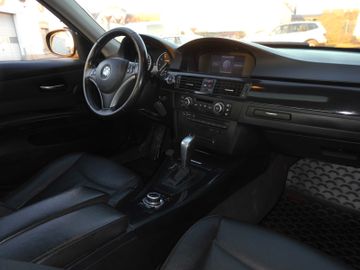 BMW 318 - 12