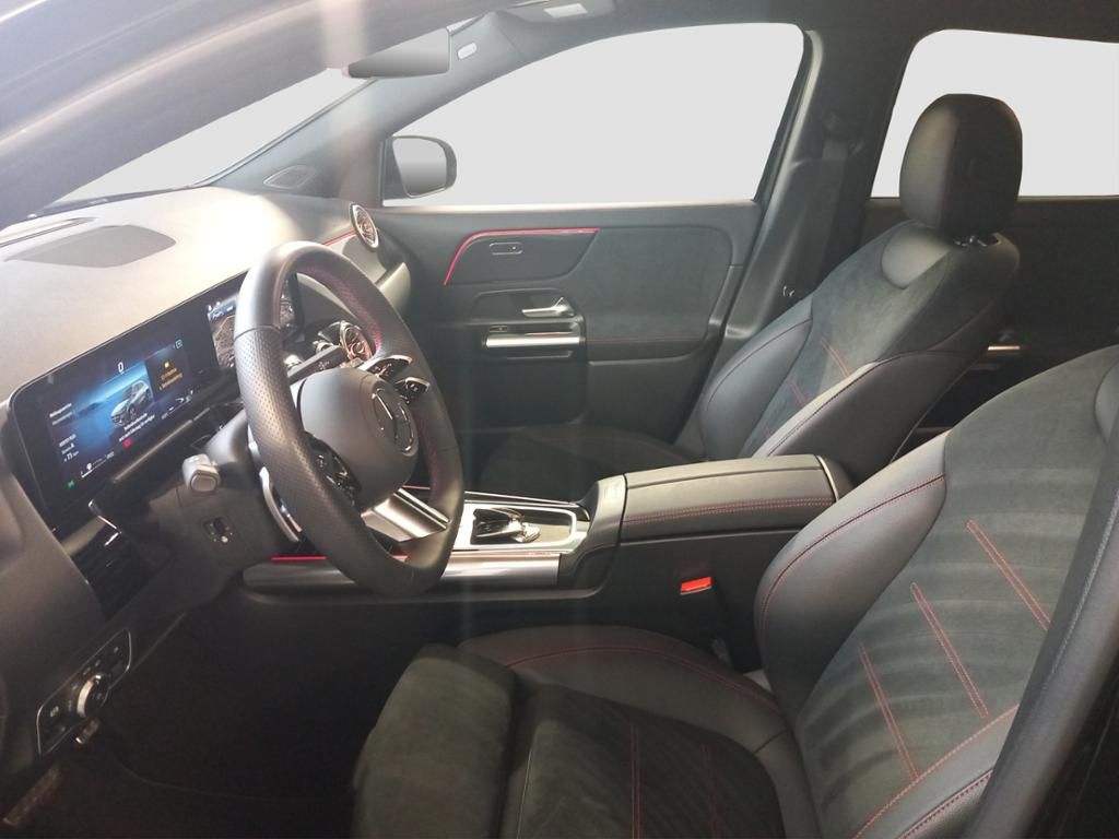 Fahrzeugabbildung Mercedes-Benz GLA 200 AMG Line*Night Paket*el. Heckklappe*LED