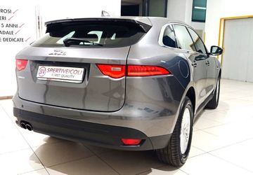 Jaguar F-Pace - 2