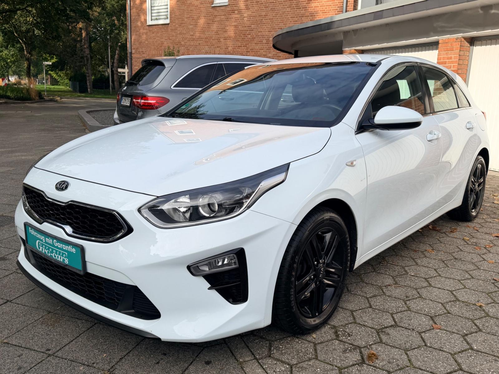 Kia KIA Ceed Vision*Klima*Kam*Navi*SHZ*AHK*Tüv-Neu*