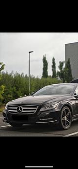 Mercedes-Benz CLS 350 CDI BlueEFFICIENCY - - Mercedes-Benz CLS 350 aus 2011: Cdi