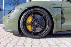 PORSCHE Taycan Sport Turismo Turbo S / SURROUND / PDLS+