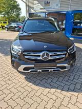 Mercedes-Benz GLC 300 GLC  d 4Matic, Ahk,Panoramadach,19"Alu - Mercedes-Benz GLC 300 Gebrauchtwagen in Hamburg