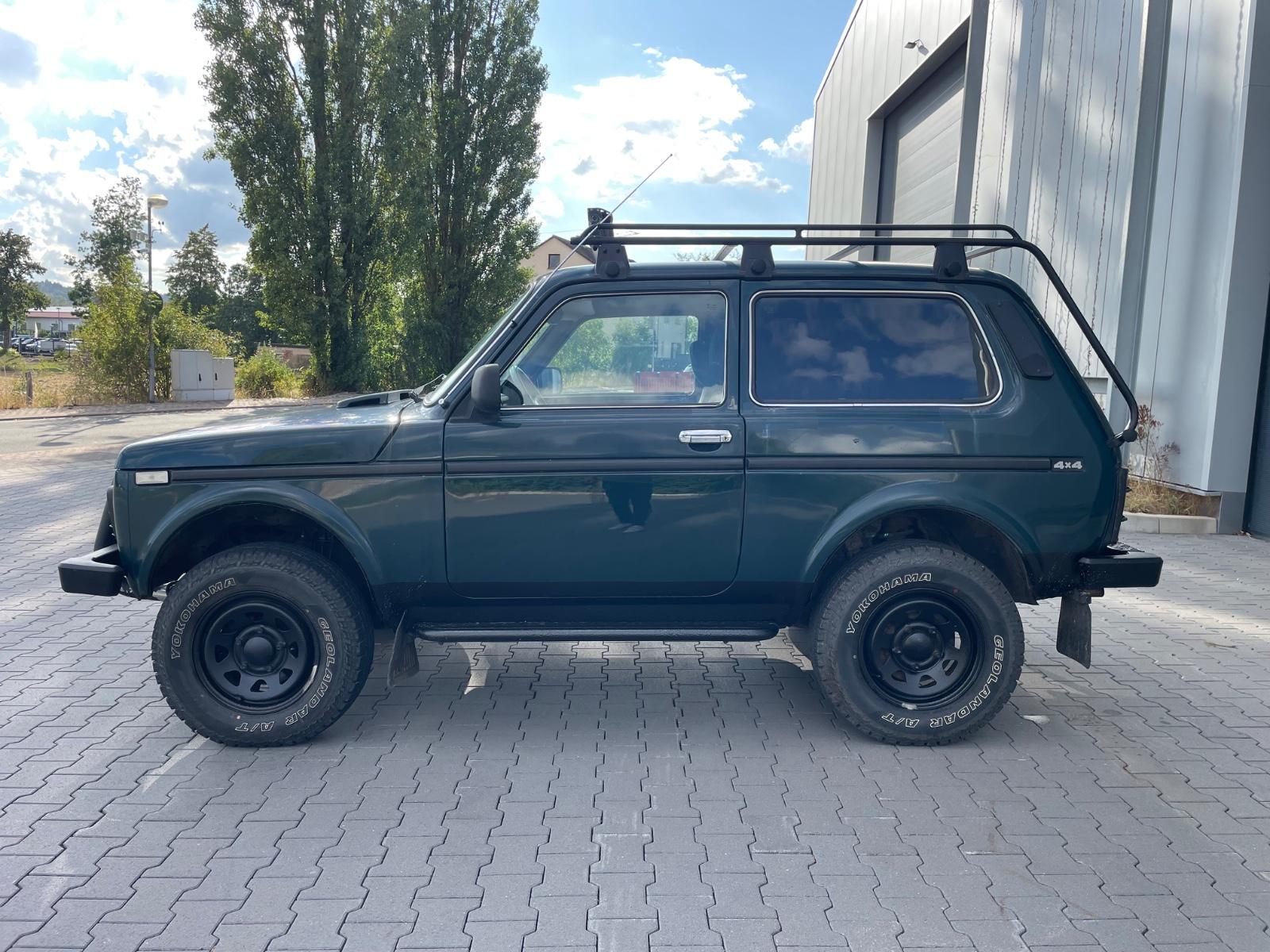 LADA NIVA - 82 CV - BVM - ATTELAGE FIXE