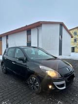 Renault Scenic III 1.9 dci  Bose Edition *... - Renault Scenic aus 2011: Bose