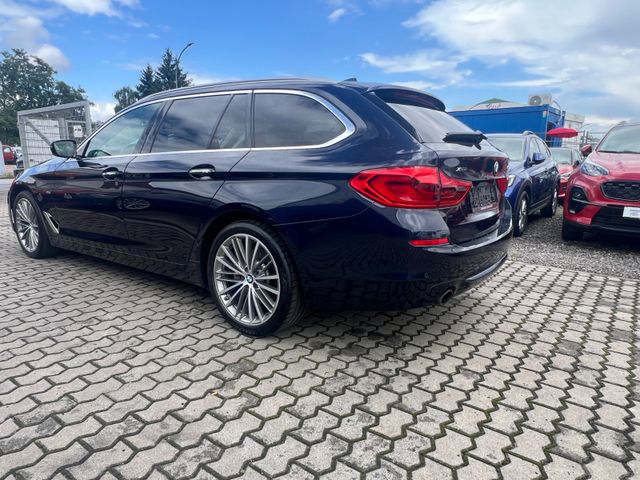 BMW 530 Baureihe 5 Touring 530 i xDrive Sport Line BMW 530 Baureihe 5 Touring 530 i xDrive Sport Line