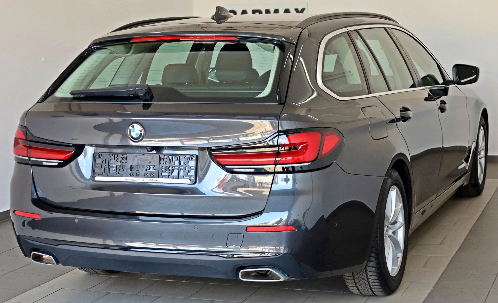 Fahrzeugabbildung BMW 520 d xDrive,Leder,Navi,LED,SH,Kamera, SR+WR