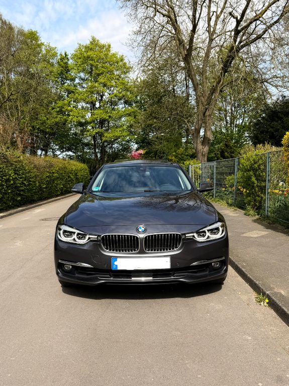 Image of BMW 325