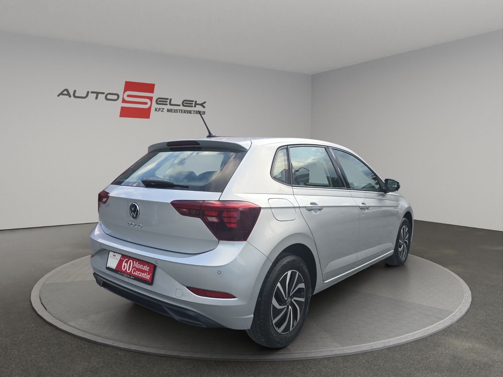 Fahrzeugabbildung Volkswagen Polo VI OPF Life LED PDC App-Connect NEUES MODEL