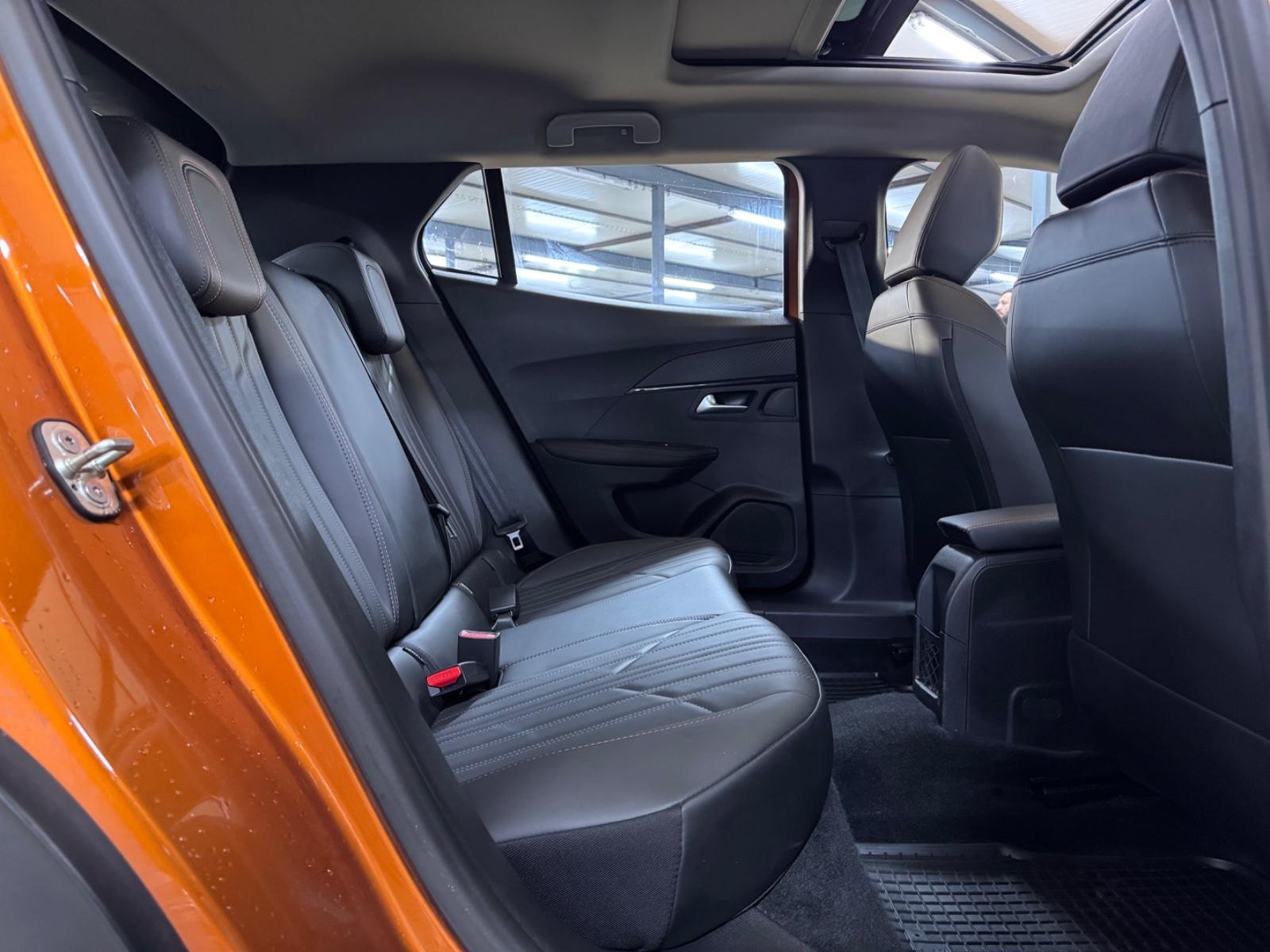 Peugeot 2008 Allure*PANO*KAM*LEDER*UVM