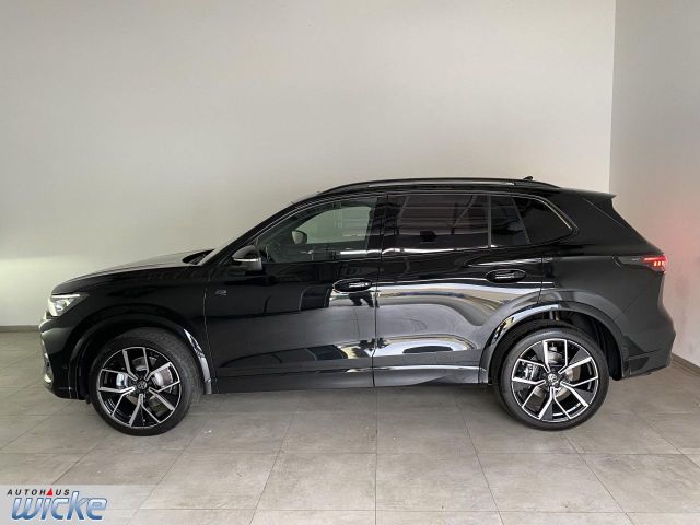 Tiguan 2.0 TSI DSG 4Motion R-Line NAVI KLIMA AHK